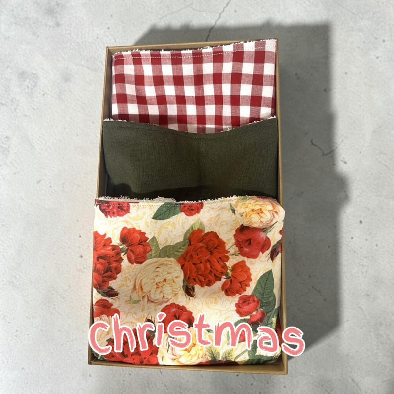 Christmas Bibs